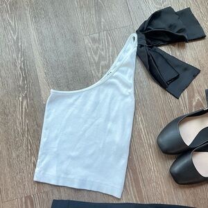 ZARA White Ribbed Top w Bow